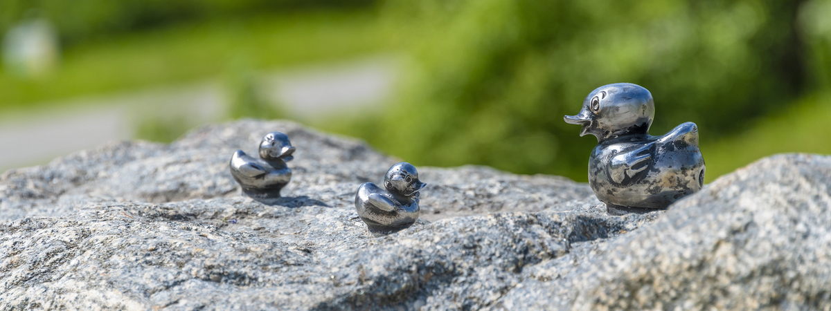 Skulptur "Wer hat die Ente freigelassen"?