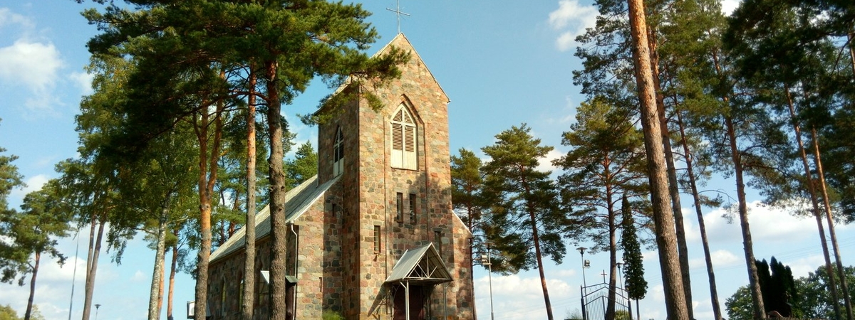 Die Kirche in Stirniai