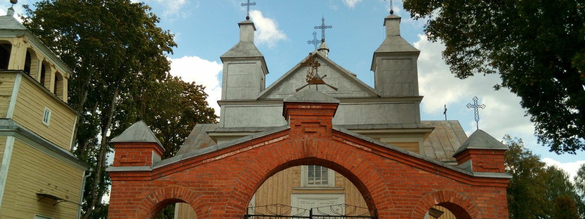 Die Kirche in Suginčiai